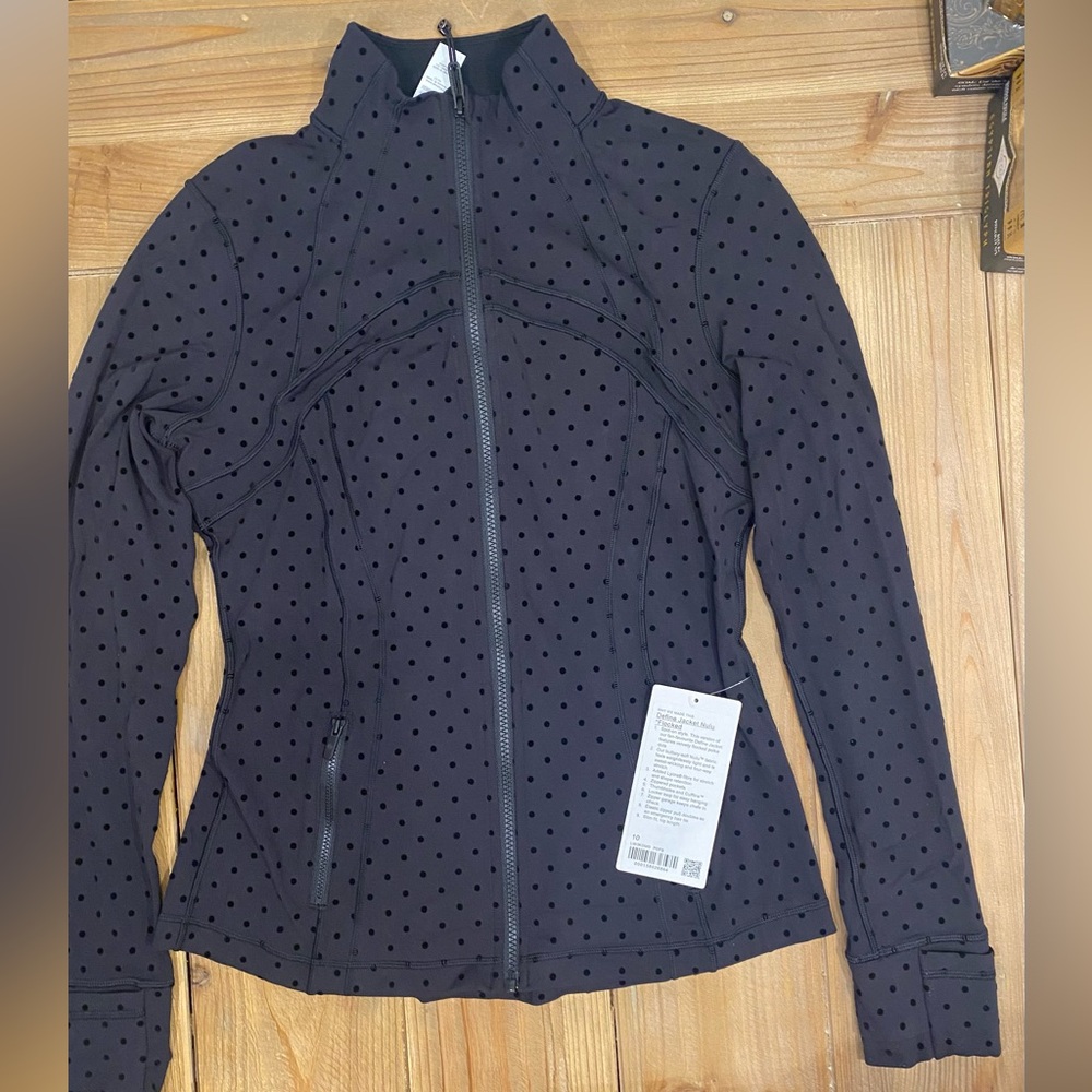 Lululemon Define Jacket Nulu Flocked NWT polka dot